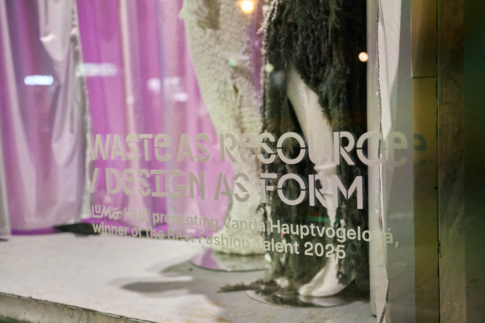 Výklad LUMó HUB: prvý kontakt s mestom, ktorý sa bude počas roka meniť